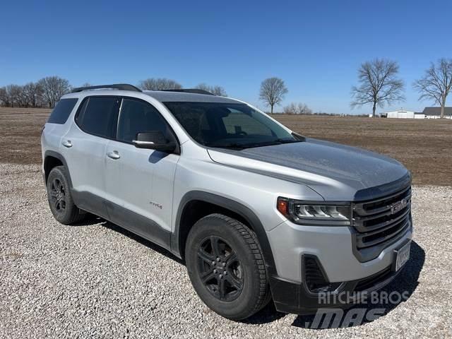 GMC Acadia 汽車