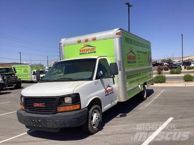 GMC C3500 貨箱式卡車