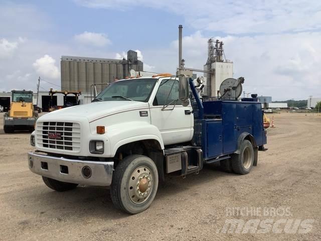 GMC C6500 都市/通用型車輛