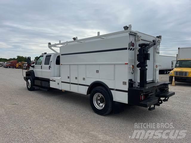 GMC C7500 都市/通用型車輛