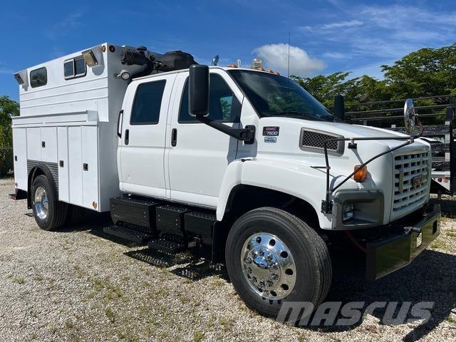 GMC C7500 都市/通用型車輛