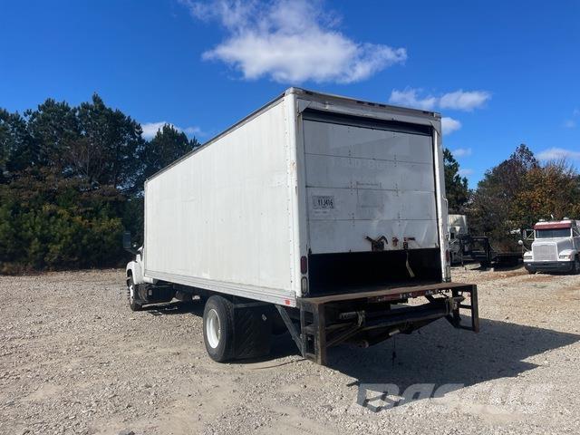 GMC C7500 貨箱式卡車