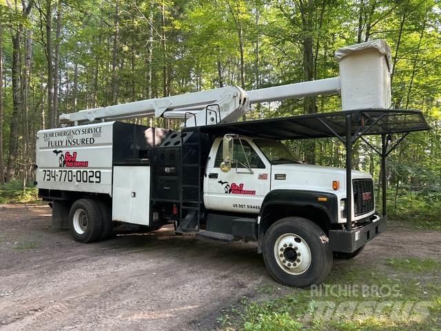 GMC C8500 卡車裝載高空作業車