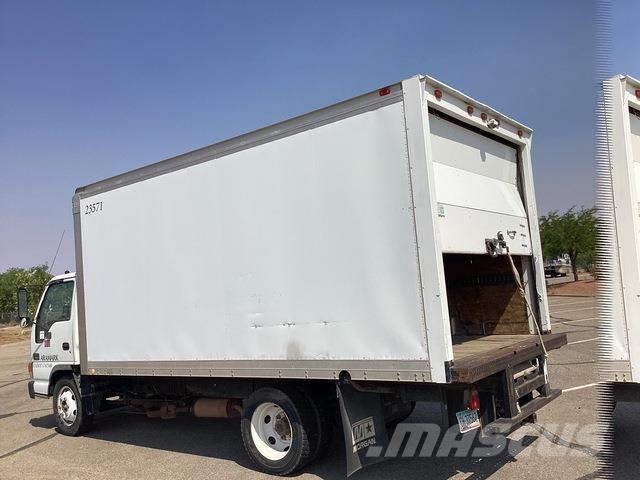 GMC W4500 貨箱式卡車