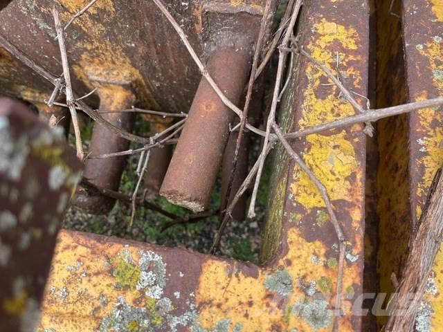  Grace 拖式振動滾壓機