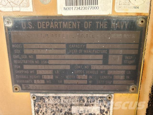 Grove MZ-90 伸縮臂高空作業車