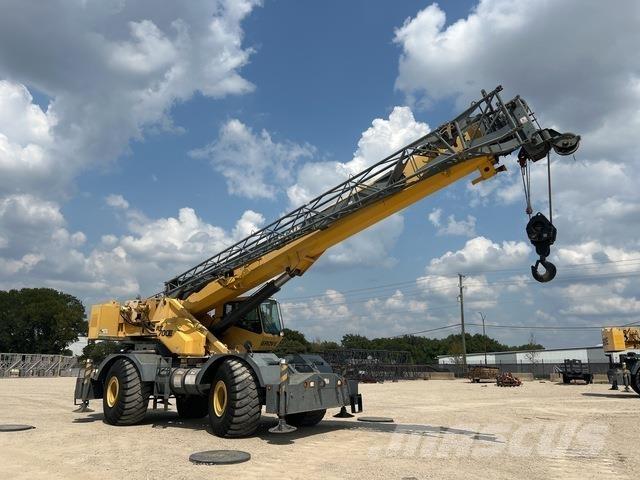 Grove RT700E 越野起重機