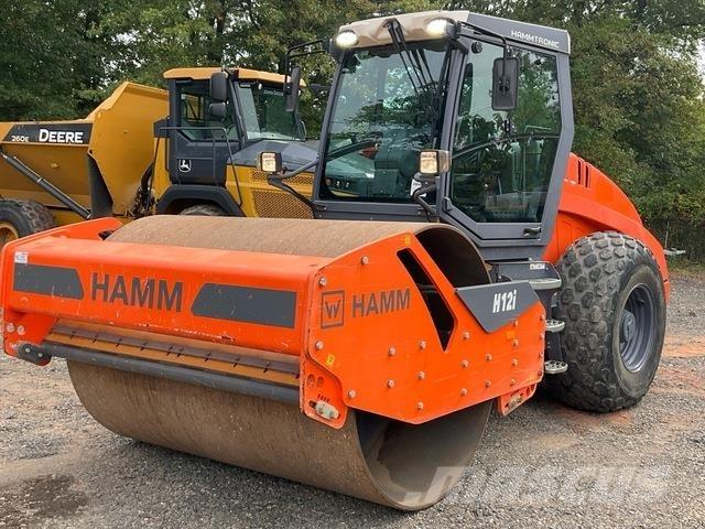 Hamm H12i 單輪滾壓機