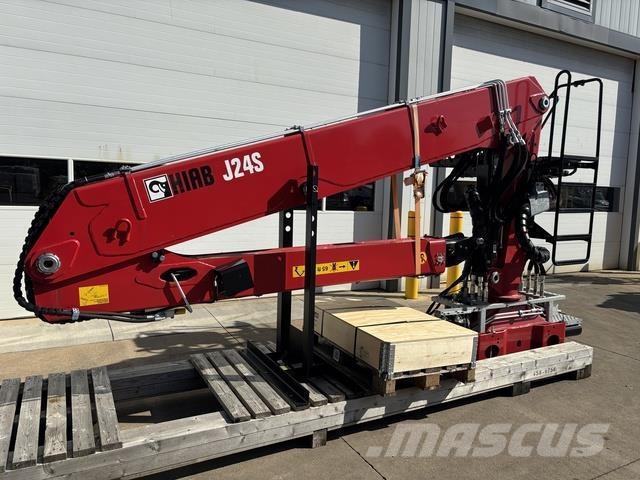 Hiab J24S 85 越野起重機