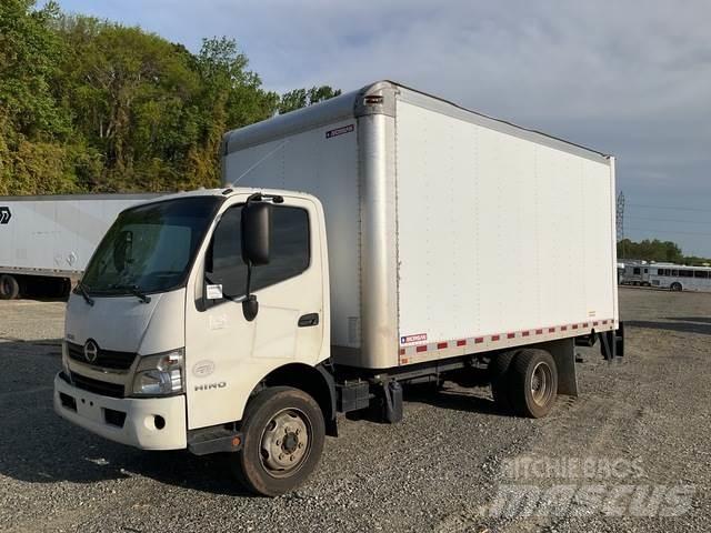 Hino 195 貨箱式卡車