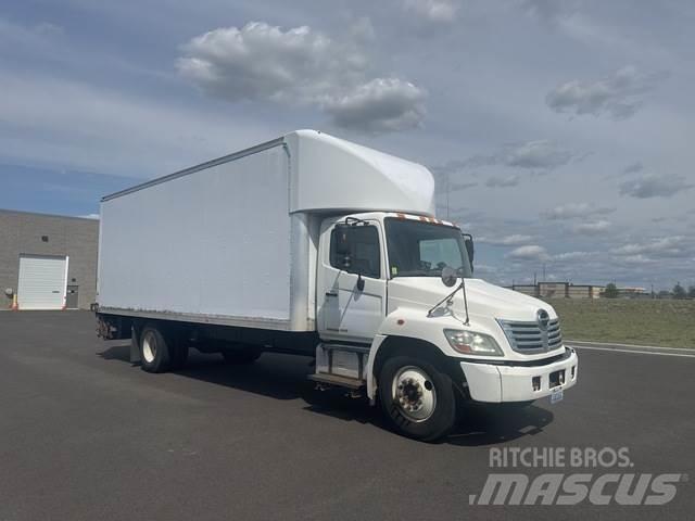 Hino 258 貨箱式卡車