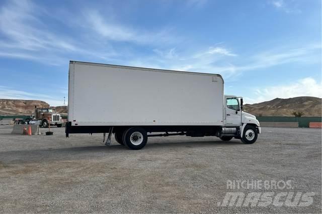 Hino 268 貨箱式卡車