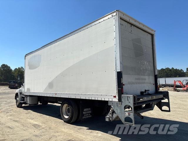 Hino 268 貨箱式卡車