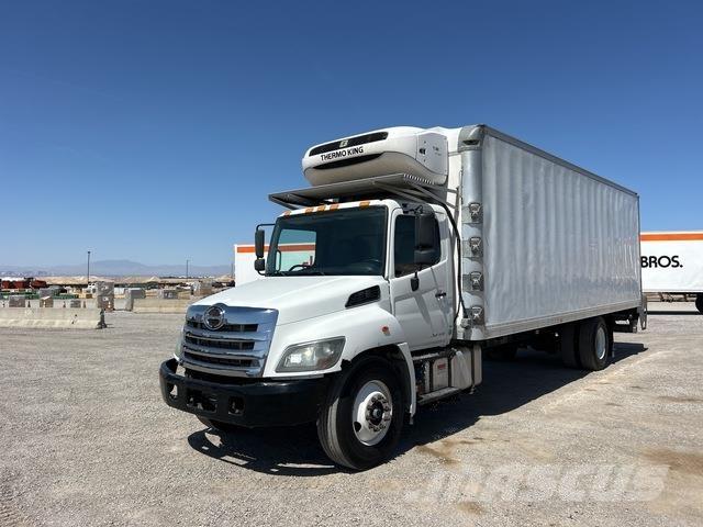 Hino 268 溫控卡車
