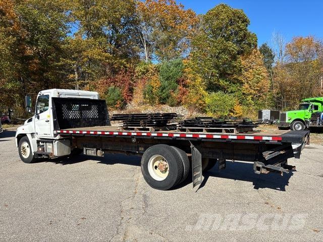 Hino 268 平板式/側卸式卡車