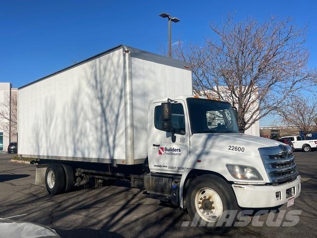  Hino  268A 貨箱式卡車