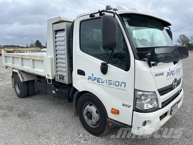Hino 300 917 傾卸式卡車