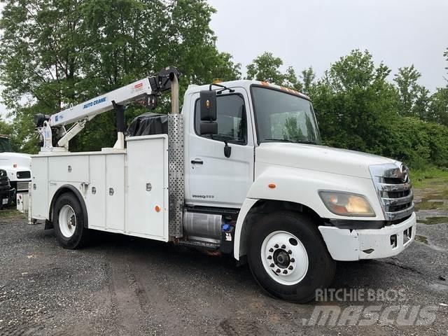 Hino 338 都市/通用型車輛