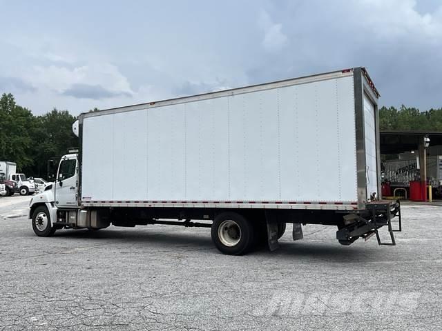 Hino 338 溫控卡車