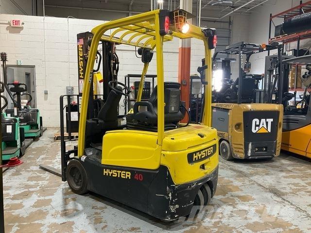 Hyster  電動堆高機