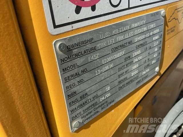 Hyster E45Z-27 電動堆高機