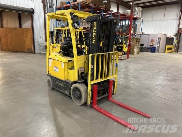Hyster E50XN 電動堆高機