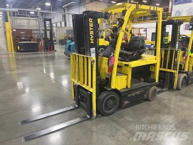 Hyster E50XN 電動堆高機
