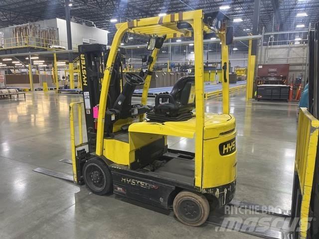 Hyster E50XN 電動堆高機
