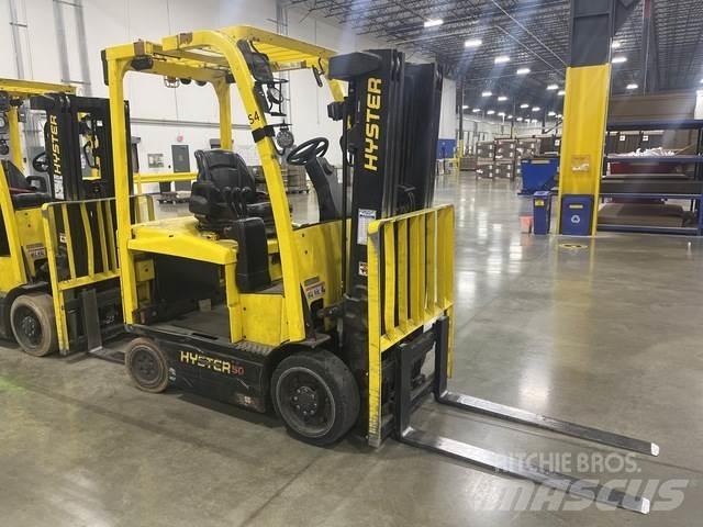 Hyster E50XN 電動堆高機