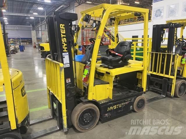 Hyster E50XN 電動堆高機