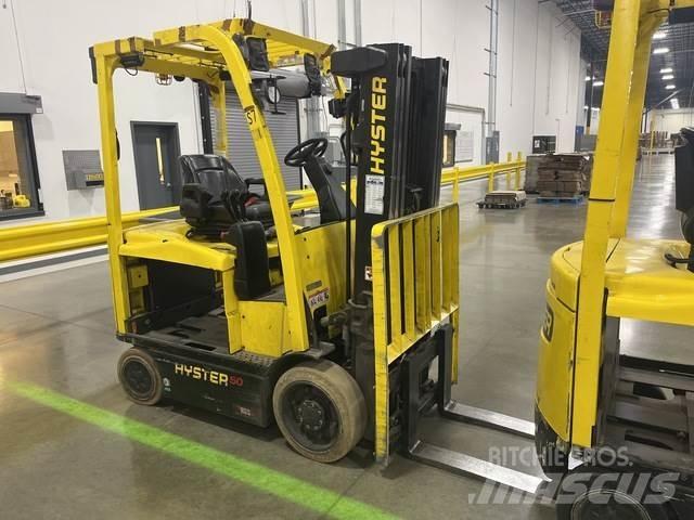 Hyster E50XN 電動堆高機