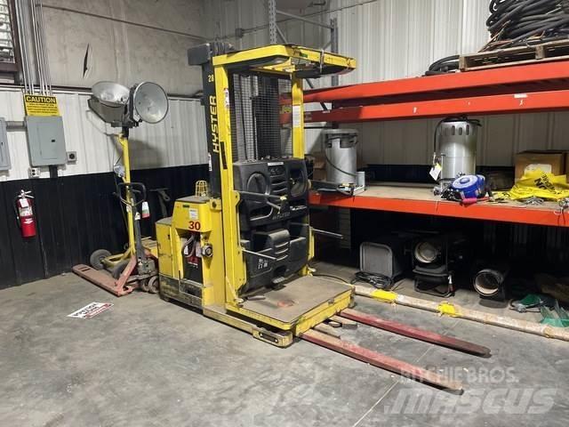 Hyster R30XMS 電動堆高機