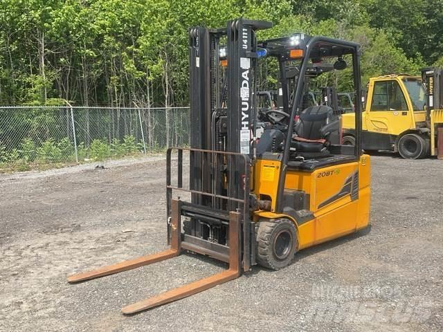 Hyundai 20BT-9 電動堆高機