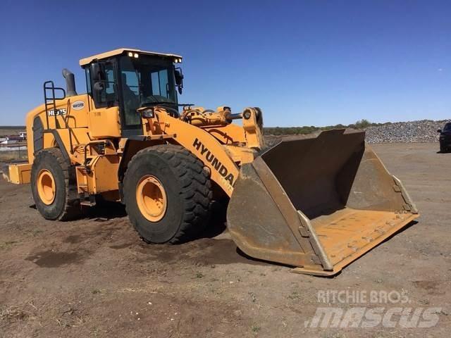 Hyundai HL975 輪胎式裝載機
