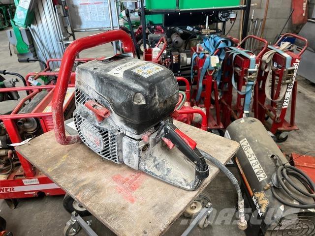  ICS 695XL 鏈鋸和清潔鋸