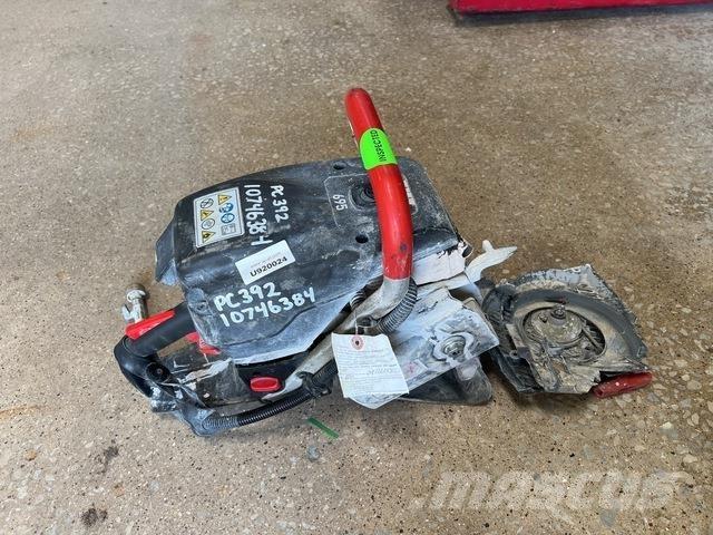  ICS 695XL 鏈鋸和清潔鋸