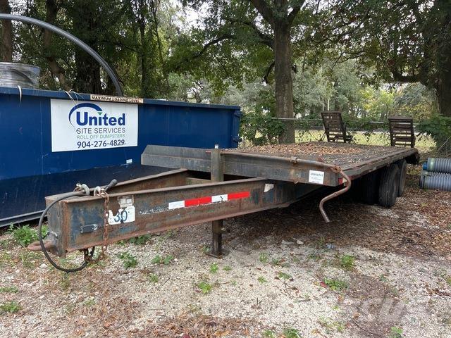  Irondog 車輛運輸拖車