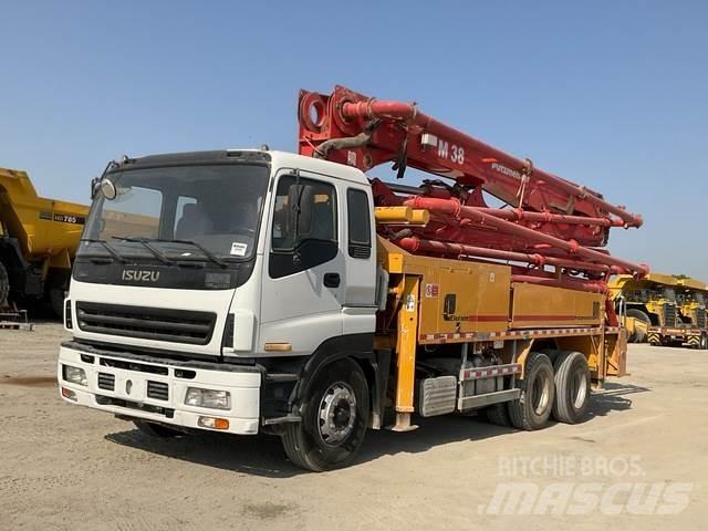 Isuzu  混凝土泵浦