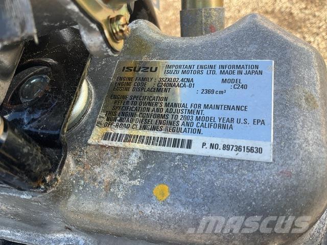 Isuzu C240 引擎/發動機