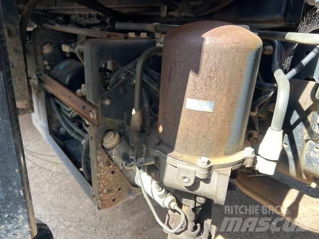 Isuzu FRR600 卡車裝載高空作業車