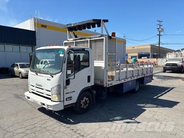 Isuzu NPR 都市/通用型車輛
