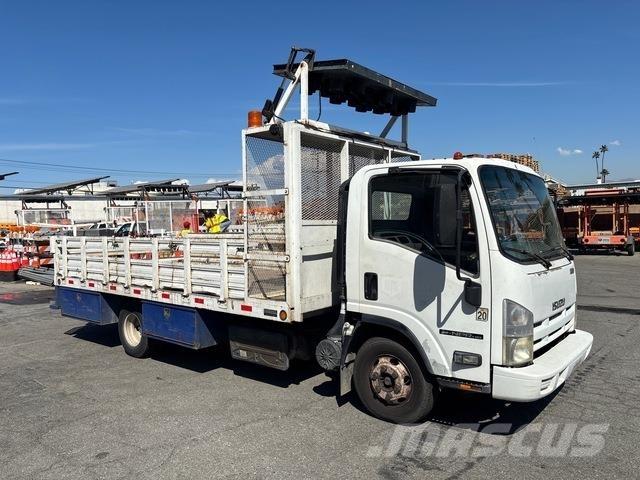 Isuzu NPR 都市/通用型車輛