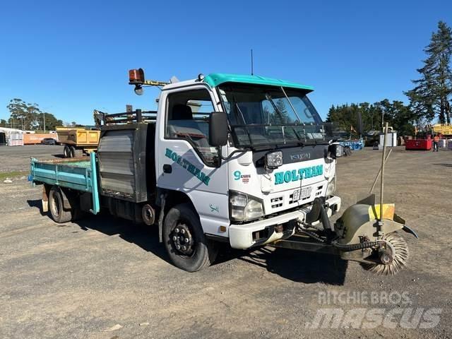 Isuzu NPR 450L 清掃車