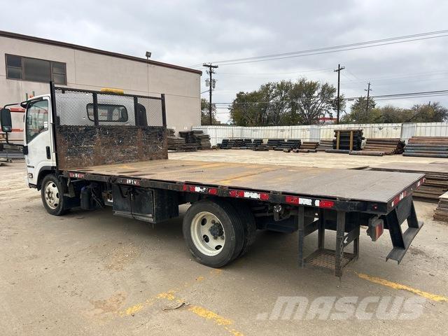 Isuzu NRR 平板式/側卸式卡車