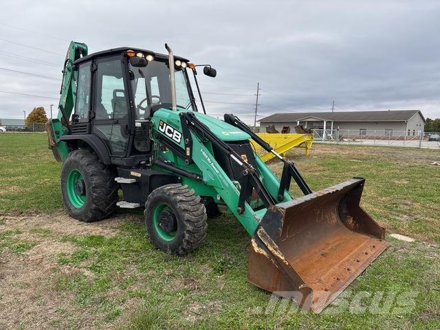 JCB 3CX 反鏟裝載機