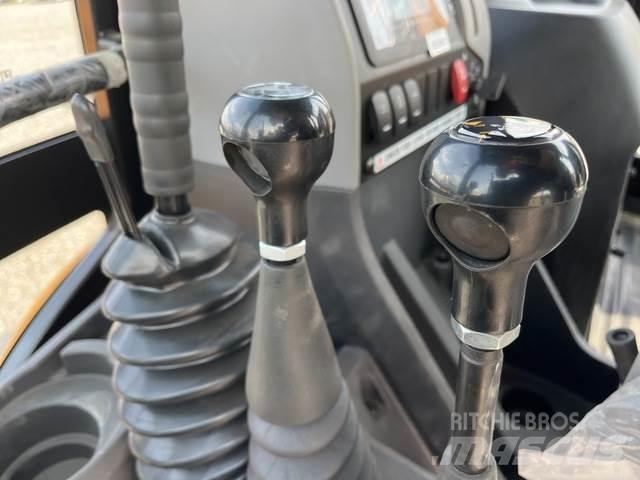 JCB 3DX 反鏟裝載機