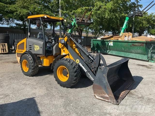JCB 407 輪胎式裝載機