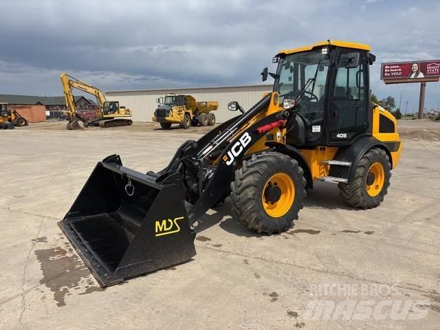 JCB 409 輪胎式裝載機