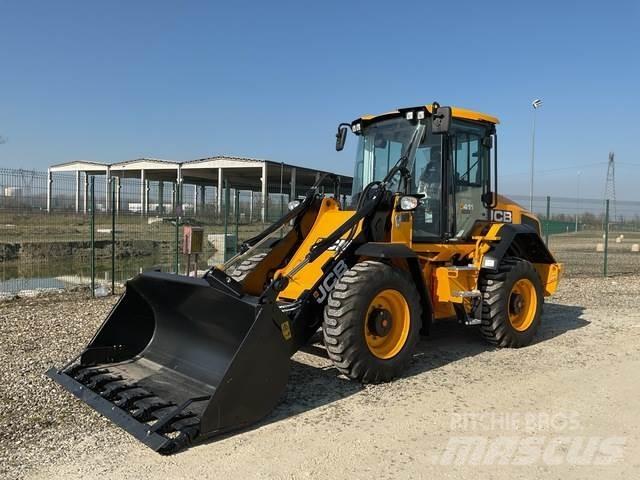 JCB 411 S5 HT 輪胎式裝載機