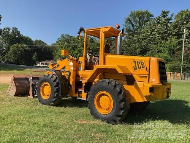 JCB 426B 輪胎式裝載機